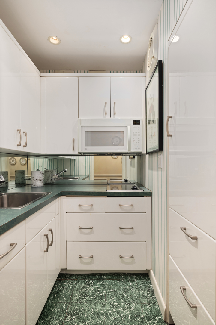 #8 photo, 825 5TH Avenue, مانهاتن Lenox Hill , NY 10065