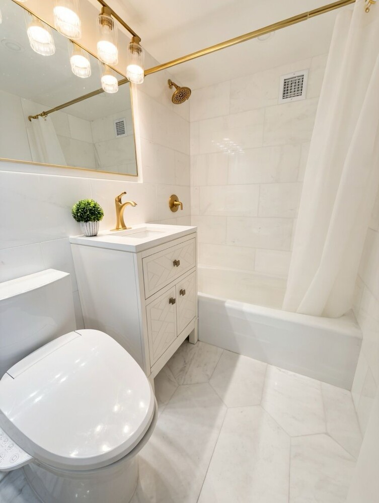 #7 photo, New York City, Lenox Hill , NY 10065