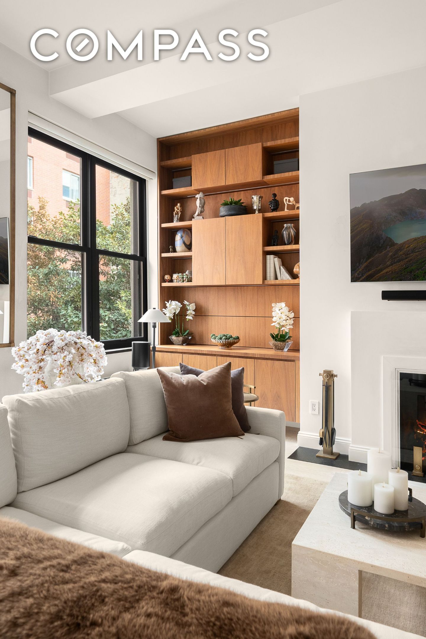 #4 photo, 521 W 47th Street, Hell's Kitchen , NY 10036