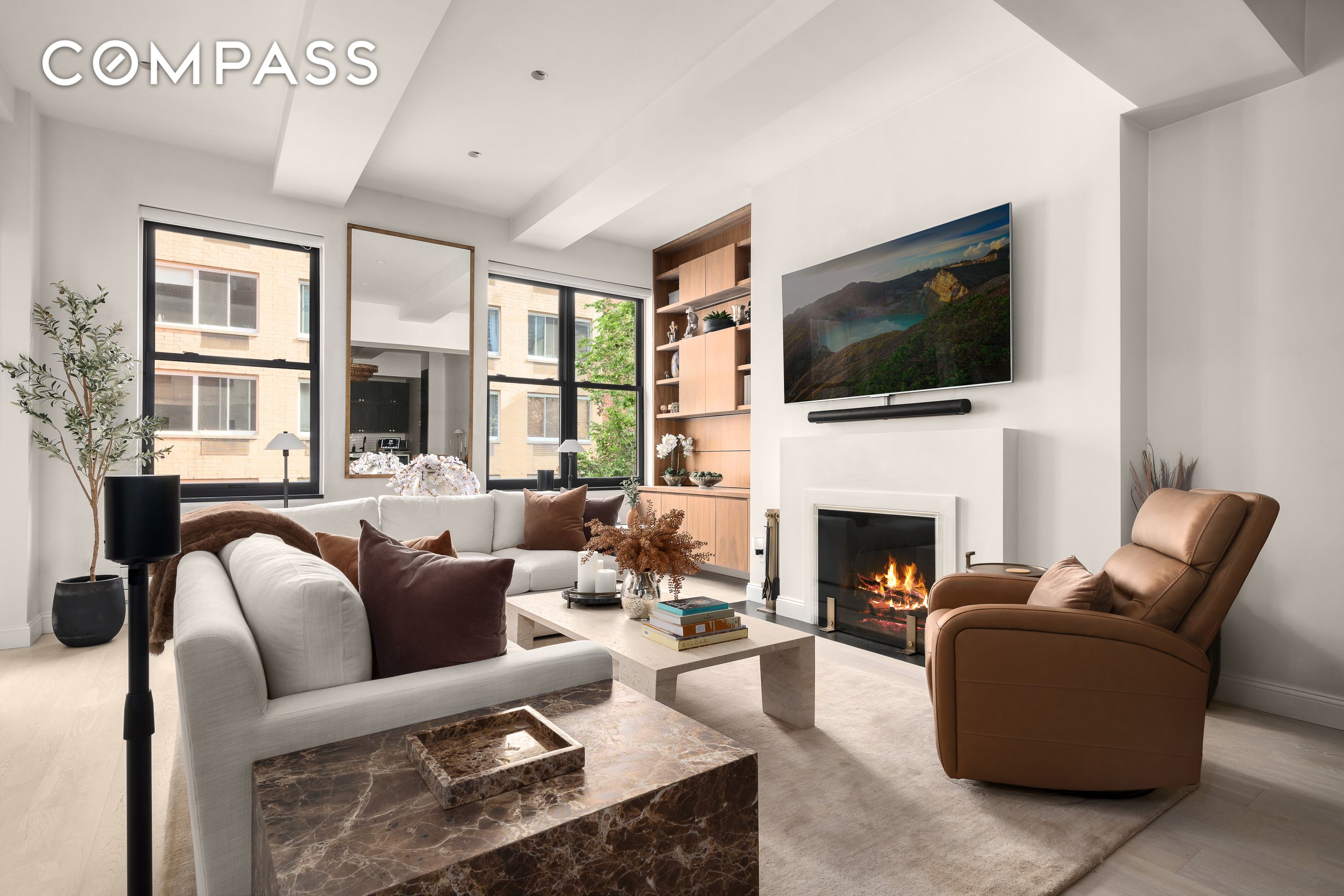 #6 photo, 521 W 47th Street, Hell's Kitchen , NY 10036