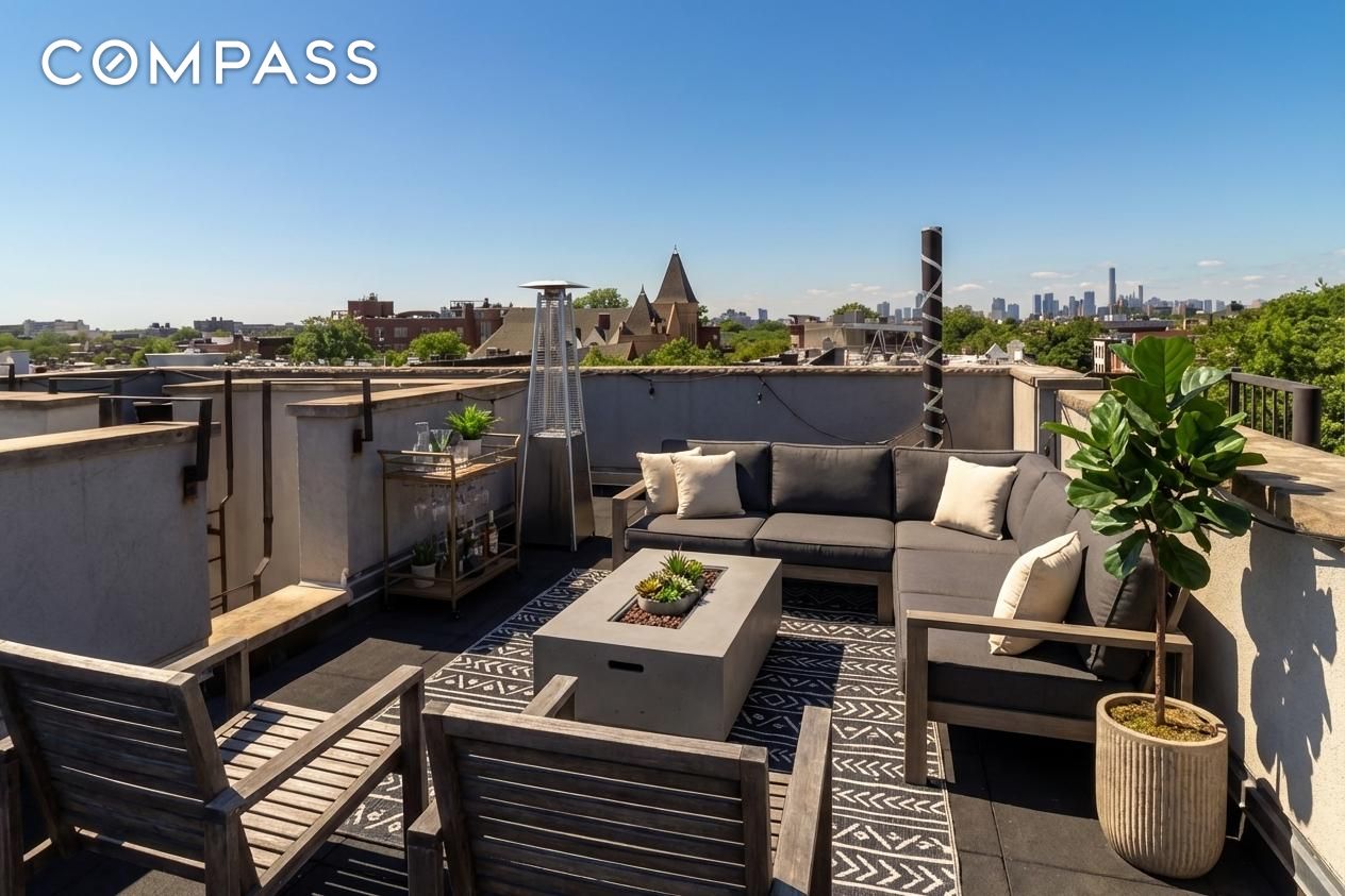 #17 photo, 577 Madison Street, הברונקס Bedford-Stuyvesant , NY 11221