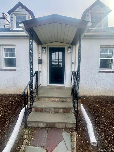 #1 photo, 1026 Glen Cove Avenue, नासाउ काउंटी Glen Head , NY 11545