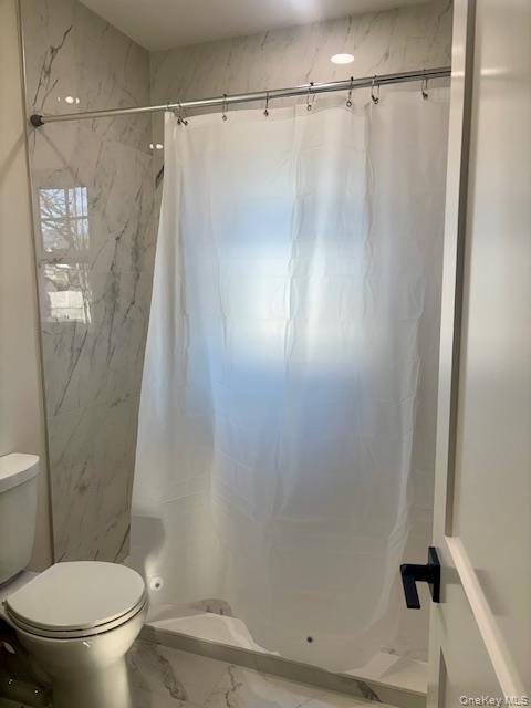 #8 photo, 1026 Glen Cove Avenue, नासाउ काउंटी Glen Head , NY 11545