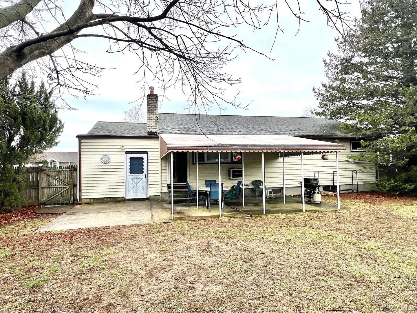 #15 photo, 17 Windsor Street, Саффолк ‖ Islip , NY 11751