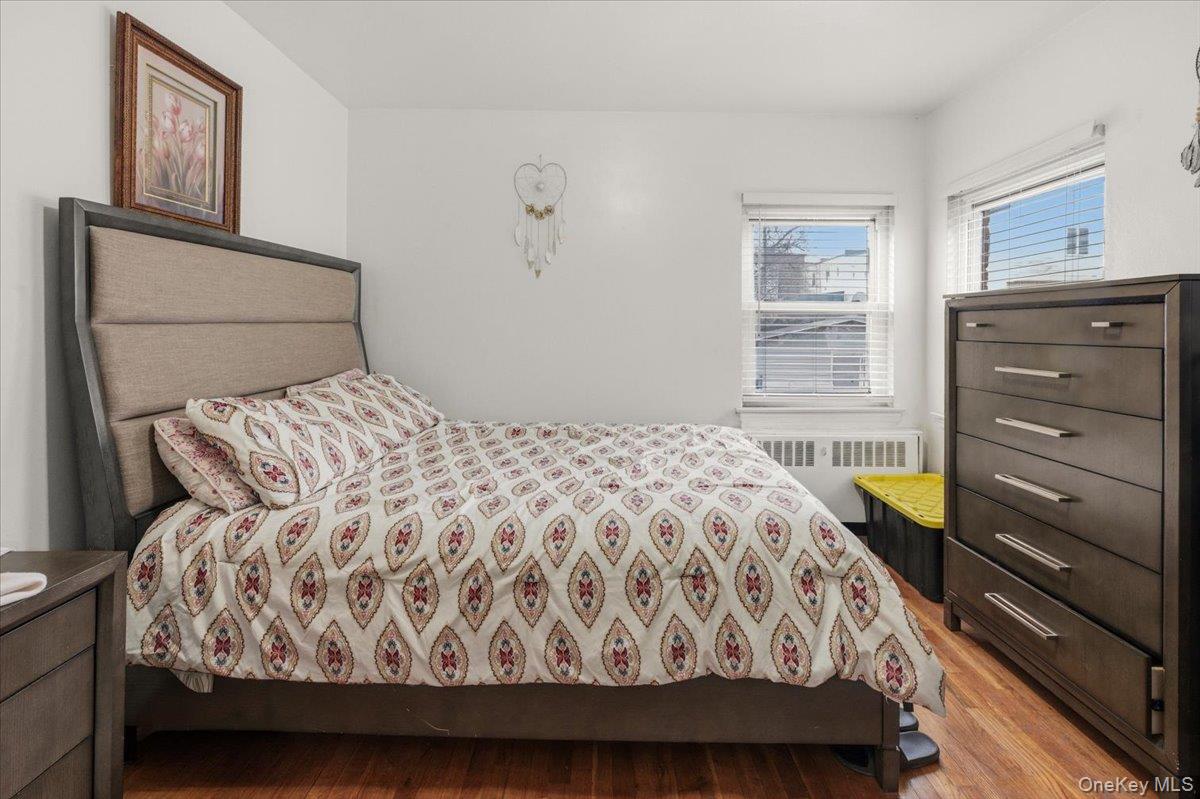 #12 photo, 1260 Adee Avenue, Bronx , NY 10469