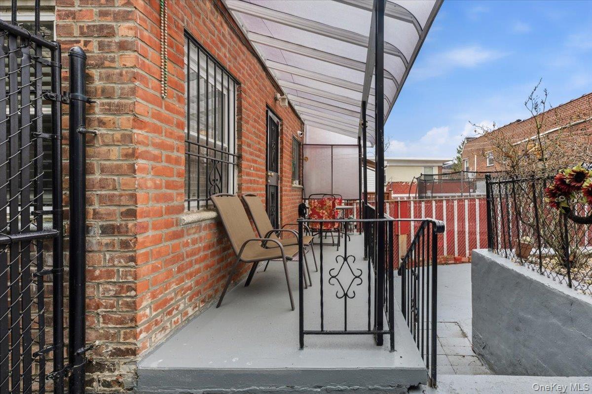 #19 photo, 1260 Adee Avenue, Bronx , NY 10469