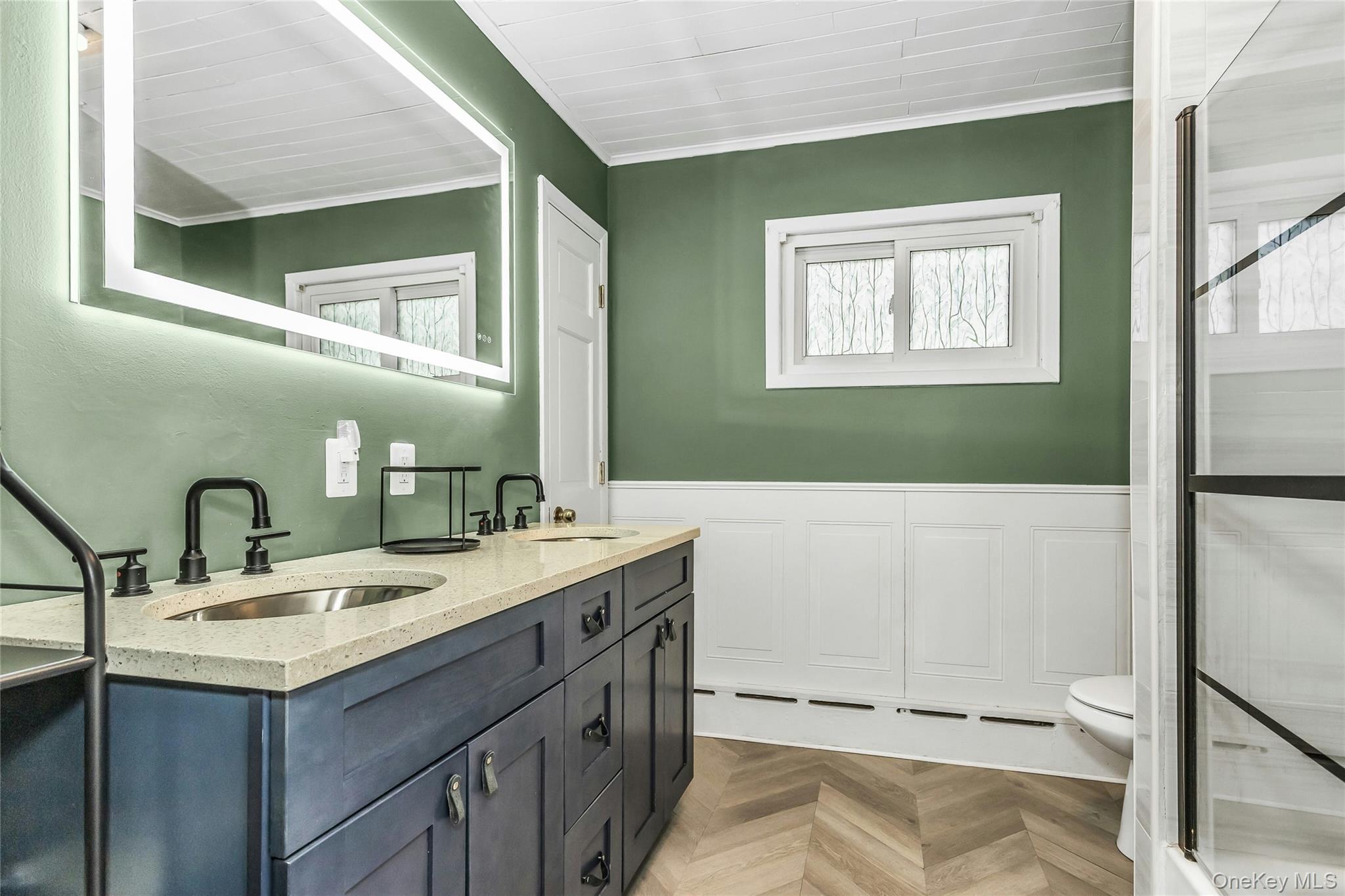 #14 photo, 89 Pinelawn Avenue, מחוז סאפוק Shirley , NY 11967