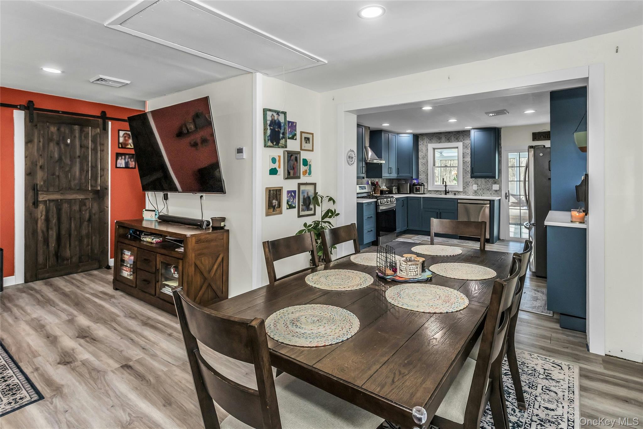 #6 photo, 89 Pinelawn Avenue, מחוז סאפוק Shirley , NY 11967