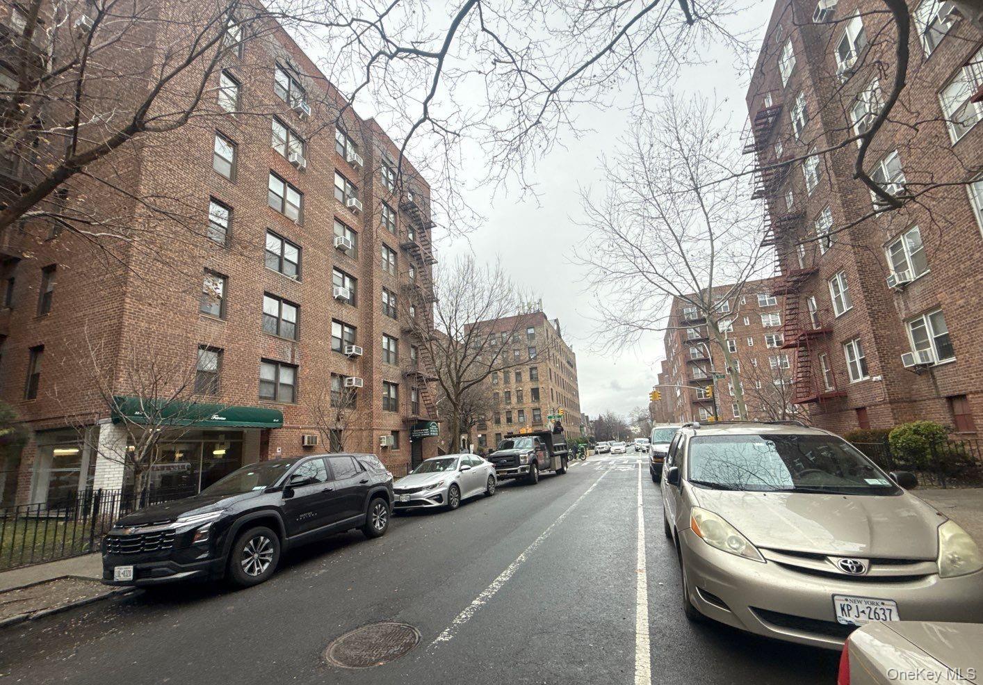 #2 photo, 33-47 91st Street, Куинс ‖ Jackson Heights , NY 11372