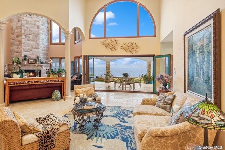 #1 photo, 13 Seatuck Lane, Саффолк ‖ Remsenburg , NY 11960