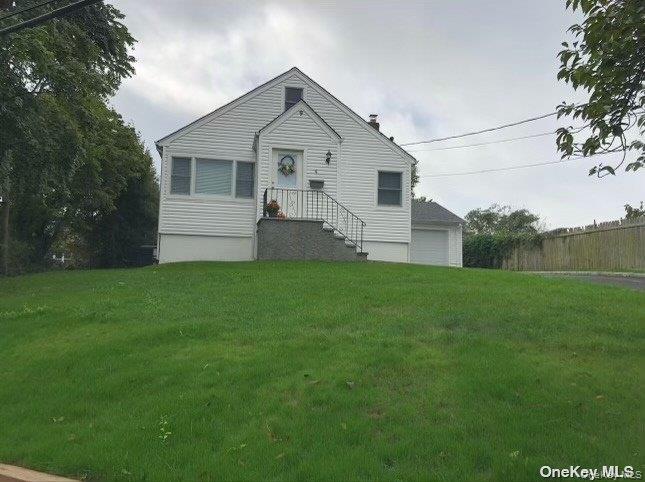 #1 photo, 9 North Street, Glen Head , NY 11545