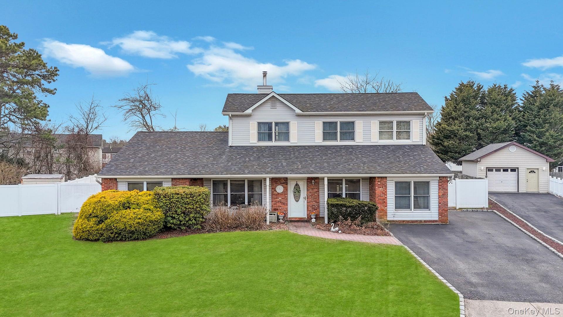 #1 photo, 40 Sequoia Way, 東長島 Holbrook , NY 11741