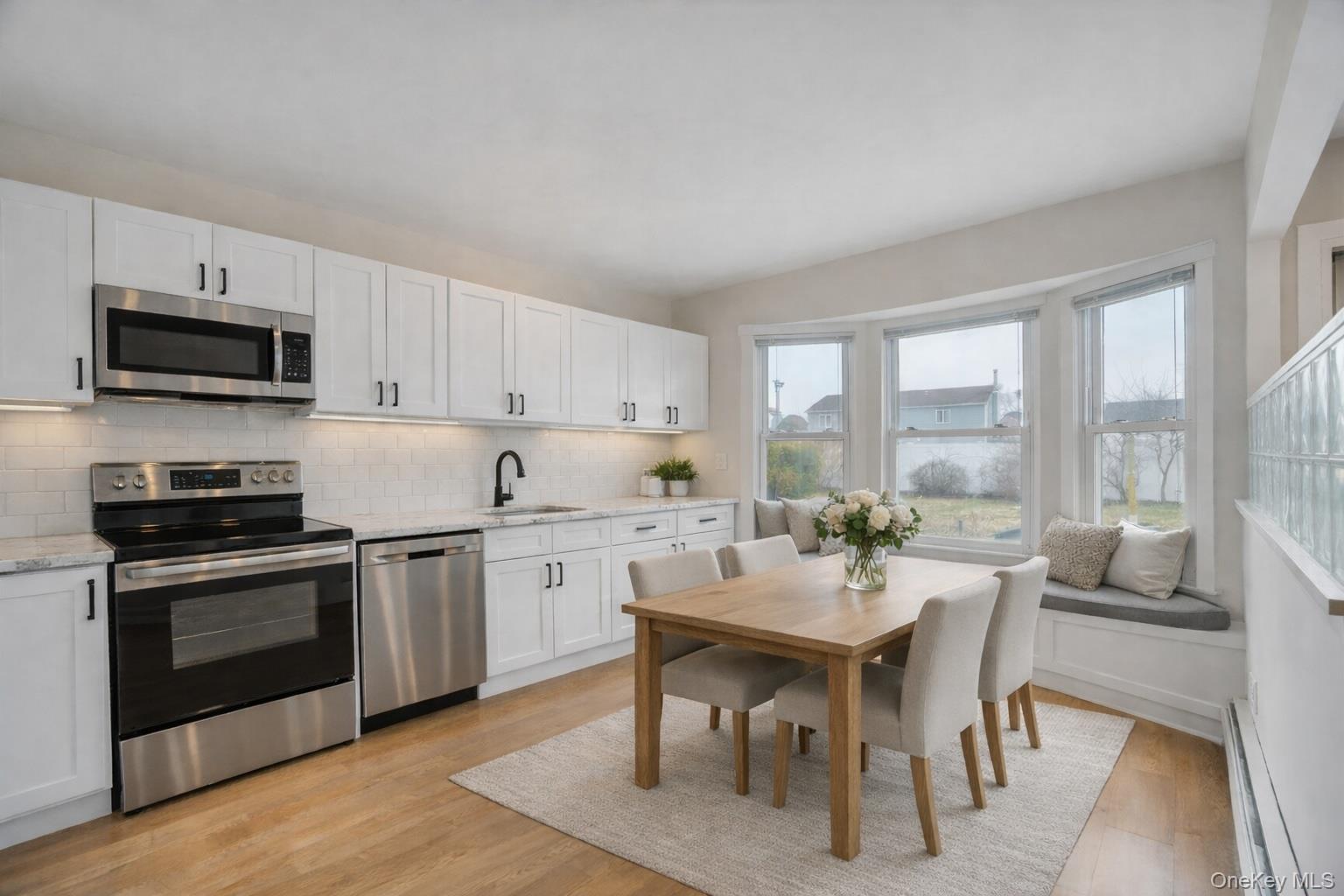 #19 photo, 40 Sequoia Way, 東長島 Holbrook , NY 11741