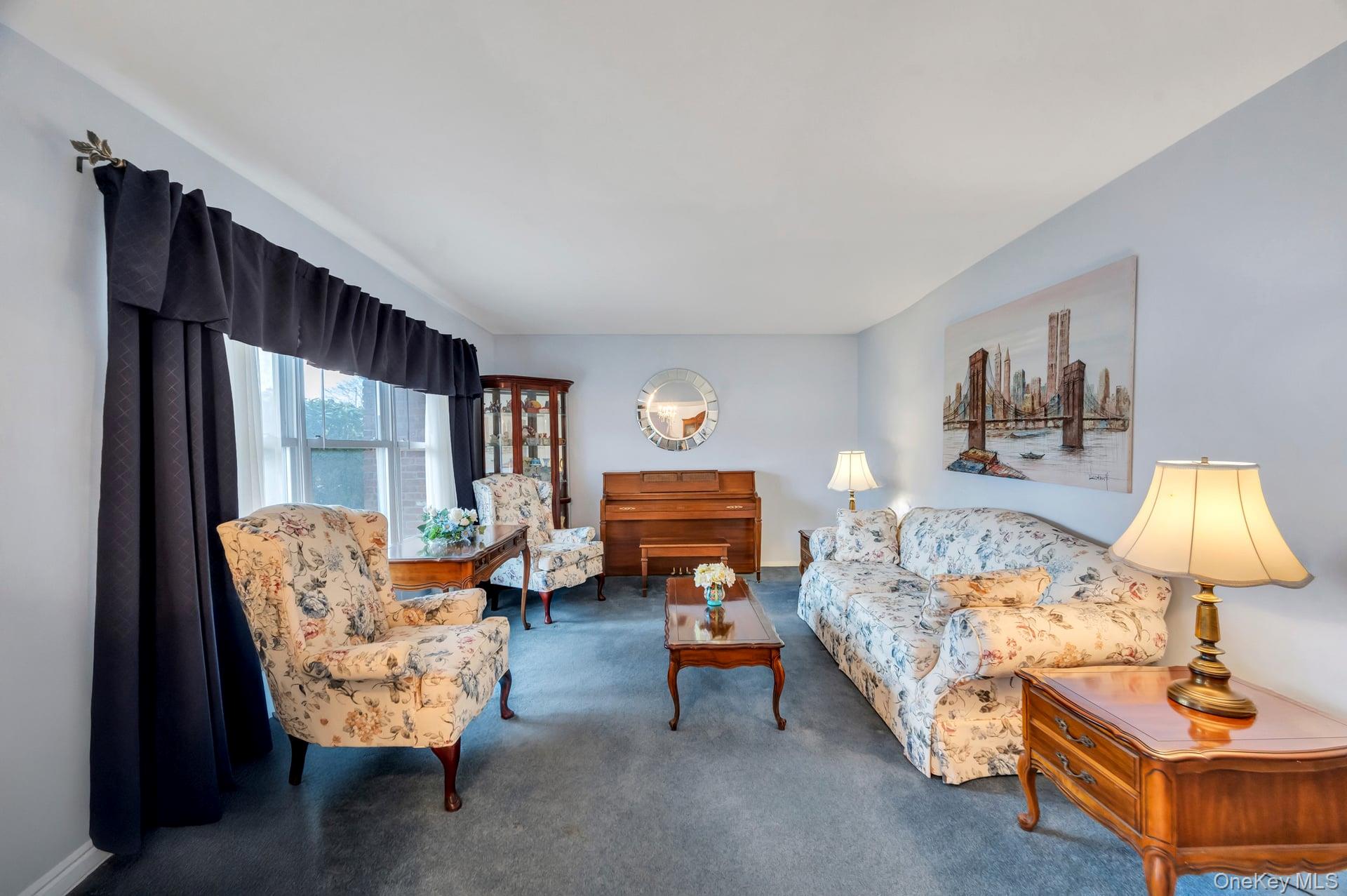 #5 photo, 40 Sequoia Way, 東長島 Holbrook , NY 11741