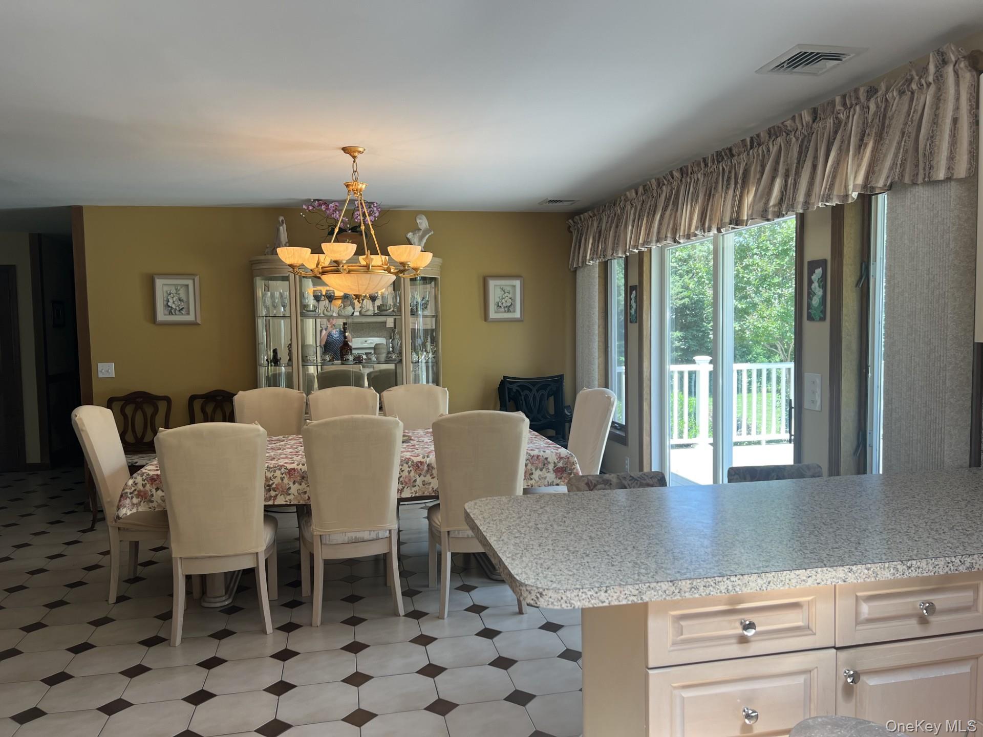 #5 photo, 215 Leon Road, سوفولك Southold , NY 11971