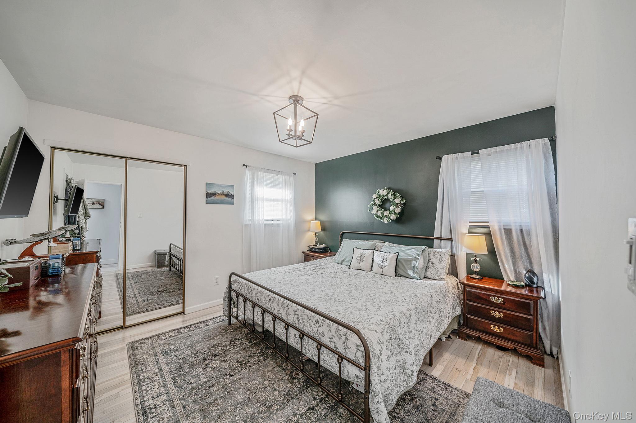 #14 photo, 2909 New London Avenue, 東長島 Medford , NY 11763