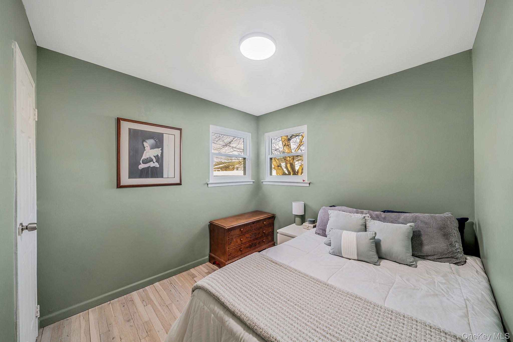 #16 photo, 2909 New London Avenue, 東長島 Medford , NY 11763