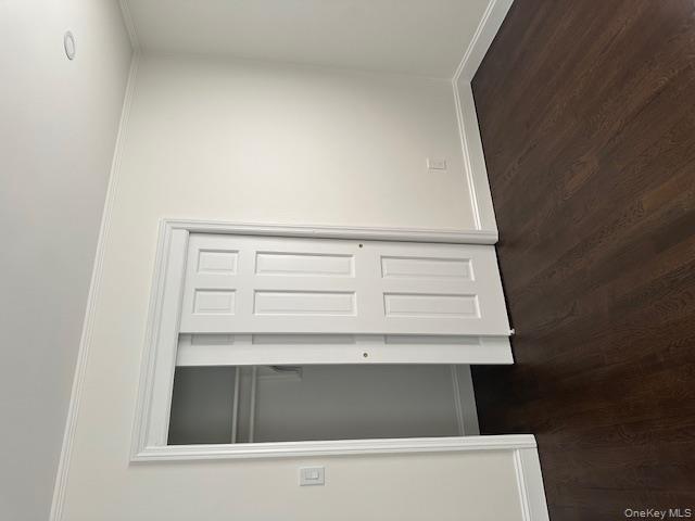 #1 photo, 106 Bregman Avenue, New Hyde Park , NY 11040