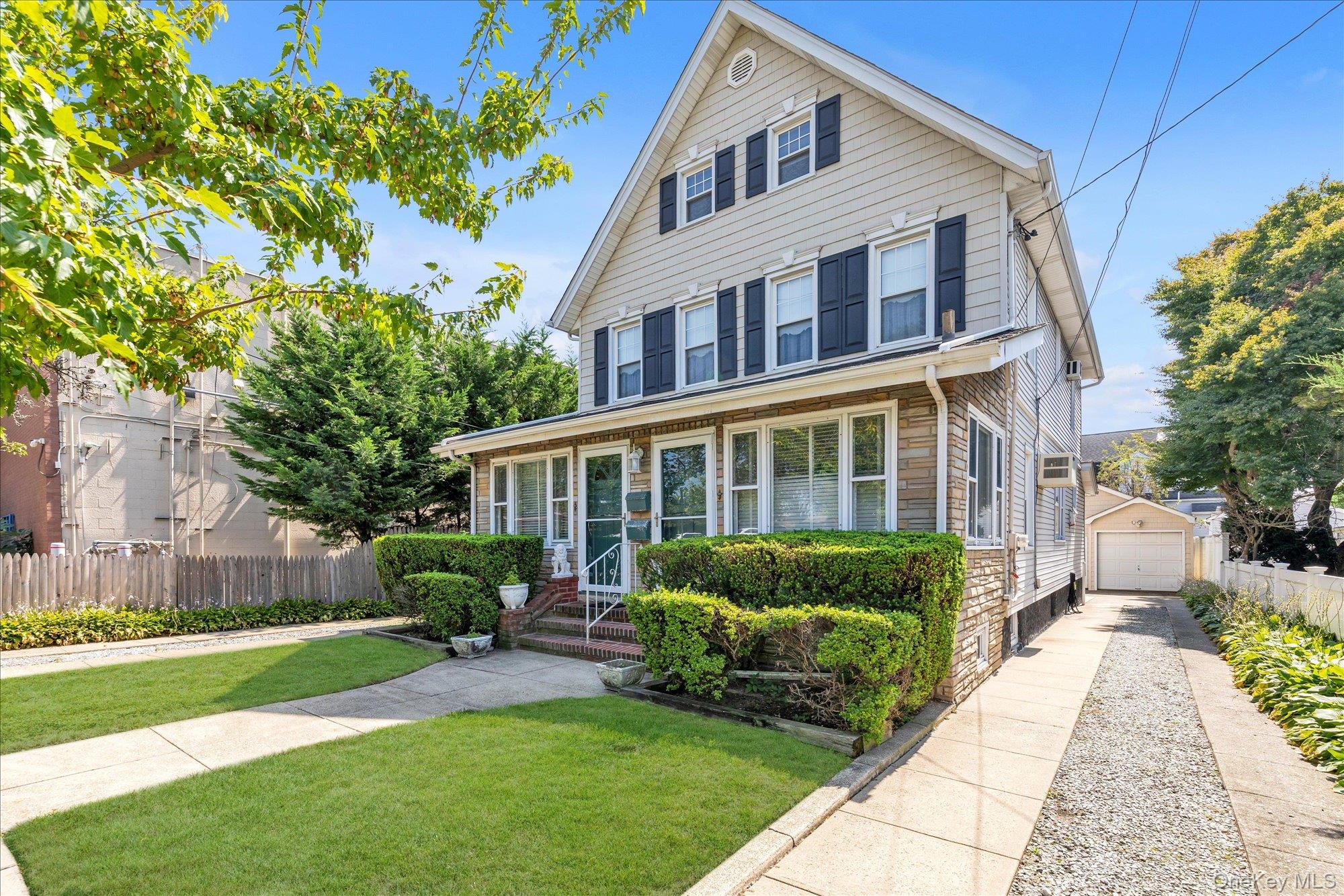 #18 photo, 14 Endview Avenue, ناسو Lynbrook , NY 11563