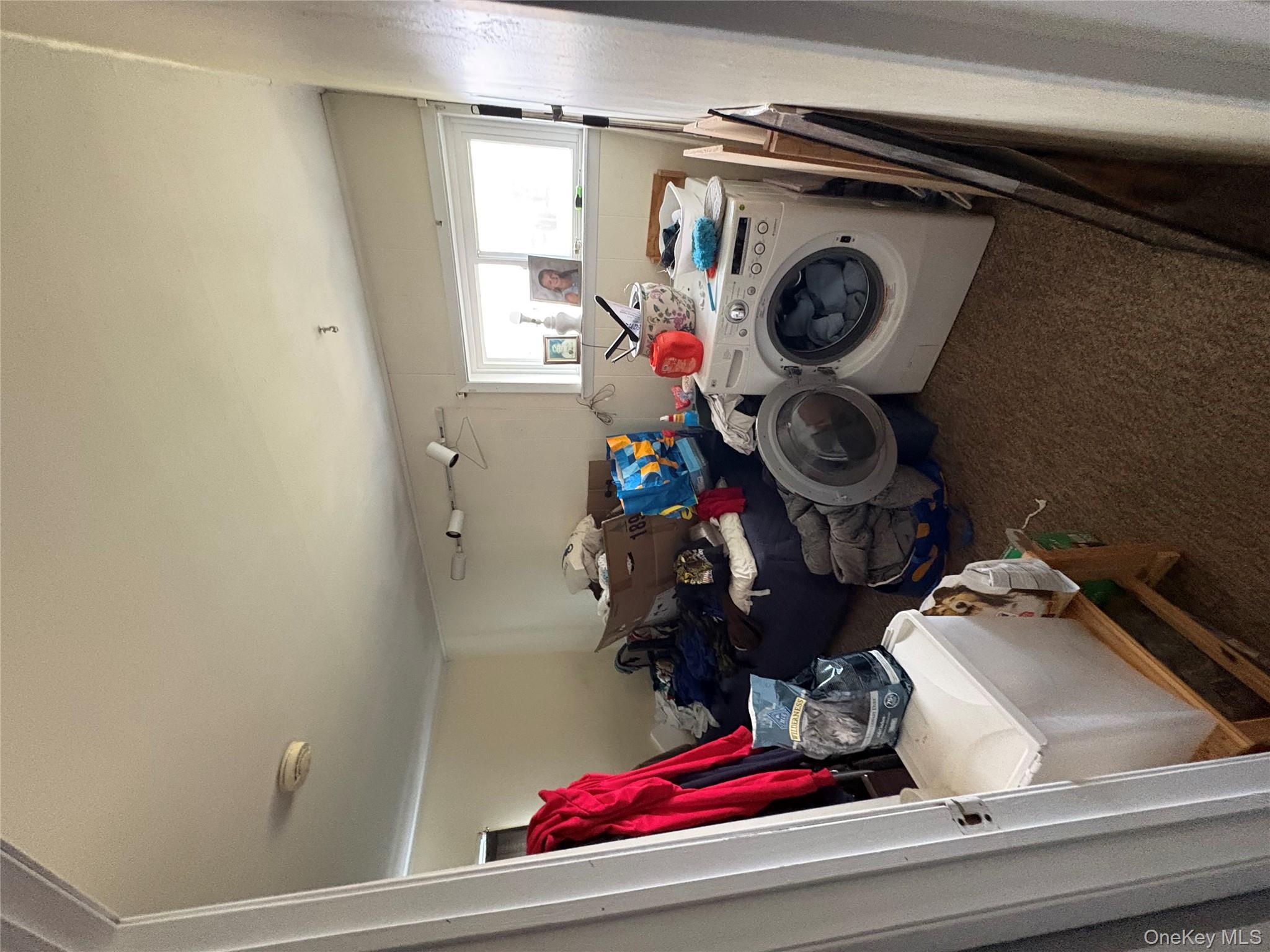 #11 photo, 70 Abbey Lane, 長島 Levittown , NY 11756