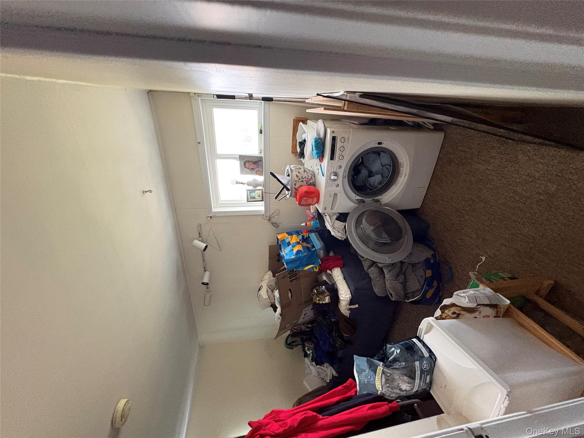 #12 photo, 70 Abbey Lane, 長島 Levittown , NY 11756