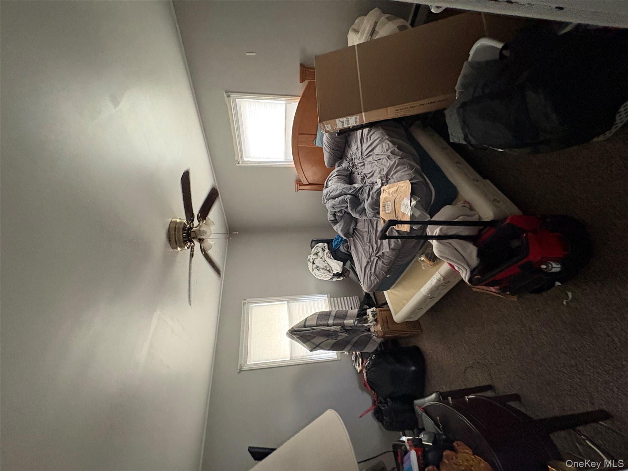 #16 photo, 70 Abbey Lane, 長島 Levittown , NY 11756