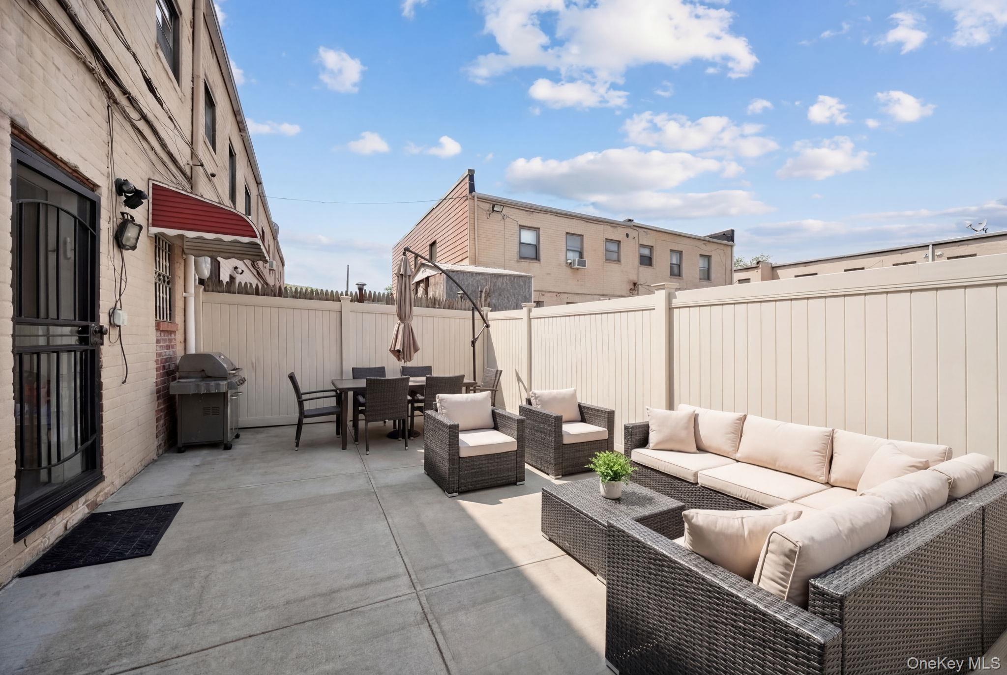 #18 photo, 144-27 72nd Avenue, كوينز Flushing , NY 11367