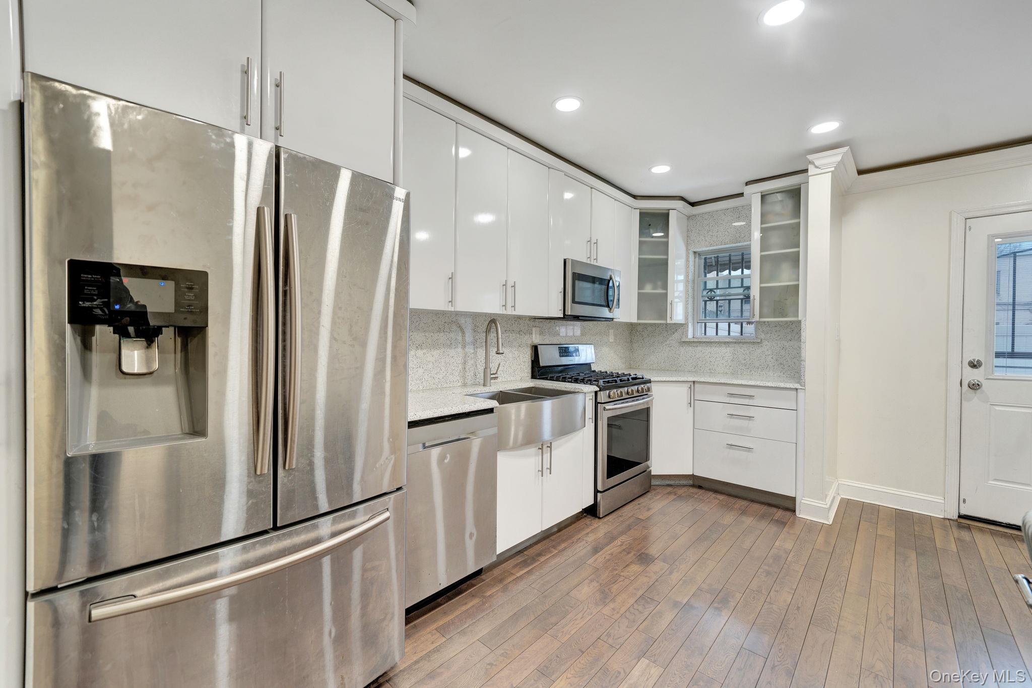 #5 photo, 144-27 72nd Avenue, كوينز Flushing , NY 11367