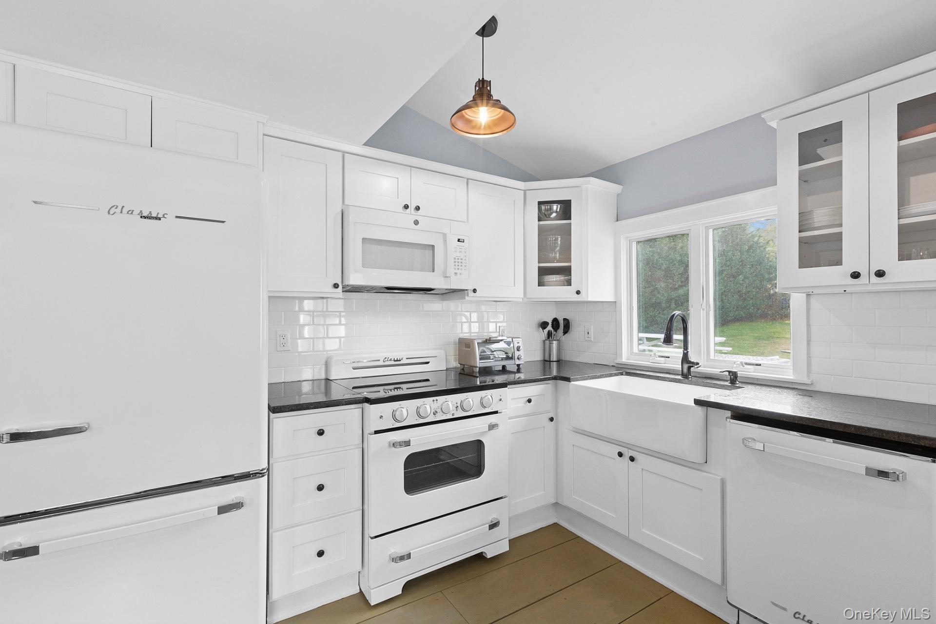 #7 photo, 163 Three Mile Harbor Road, East Hampton , NY 11937