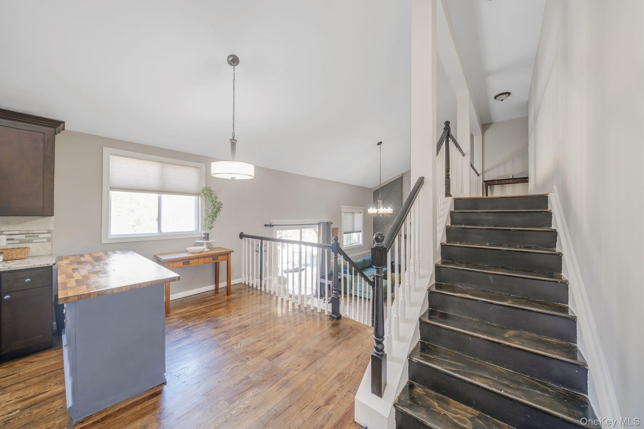 #15 photo, 17 Rolling Hills Drive, Ridge , NY 11961