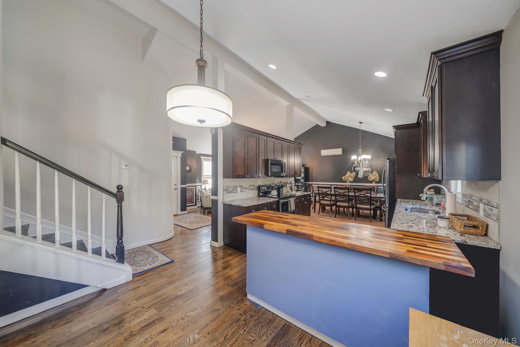 #17 photo, 17 Rolling Hills Drive, Ridge , NY 11961