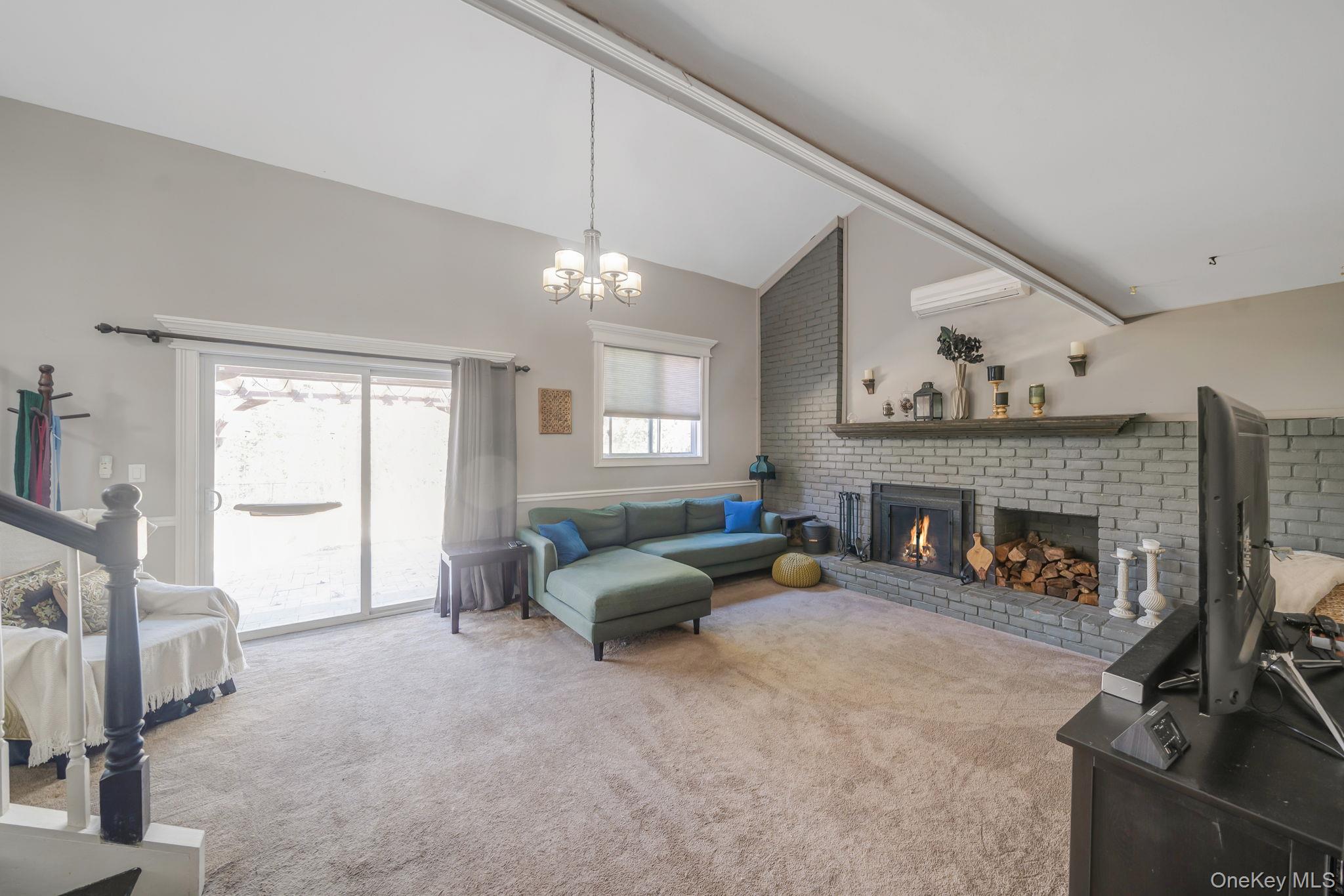 #19 photo, 17 Rolling Hills Drive, Ridge , NY 11961