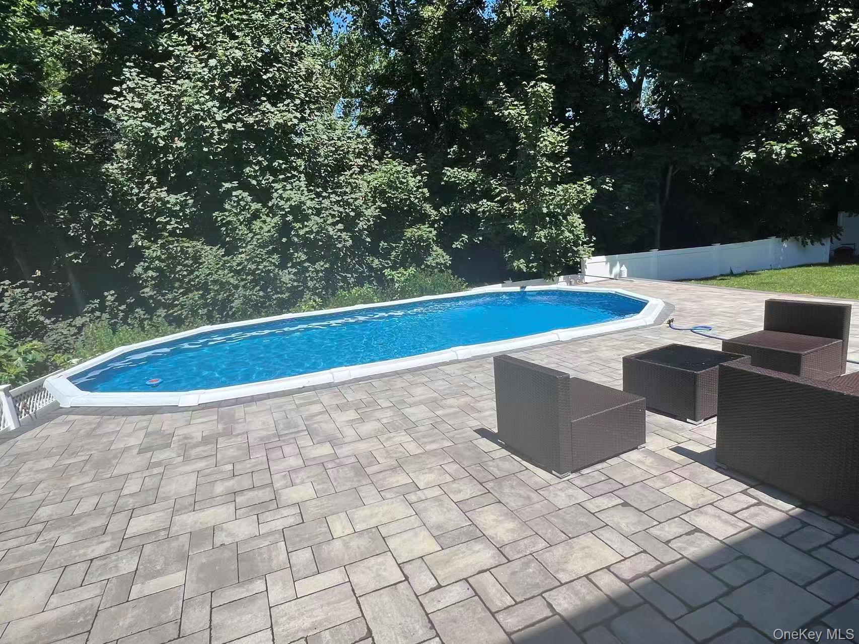 #4 photo, 23 Bowman Lane, מחוז סאפוק Kings Park , NY 11754