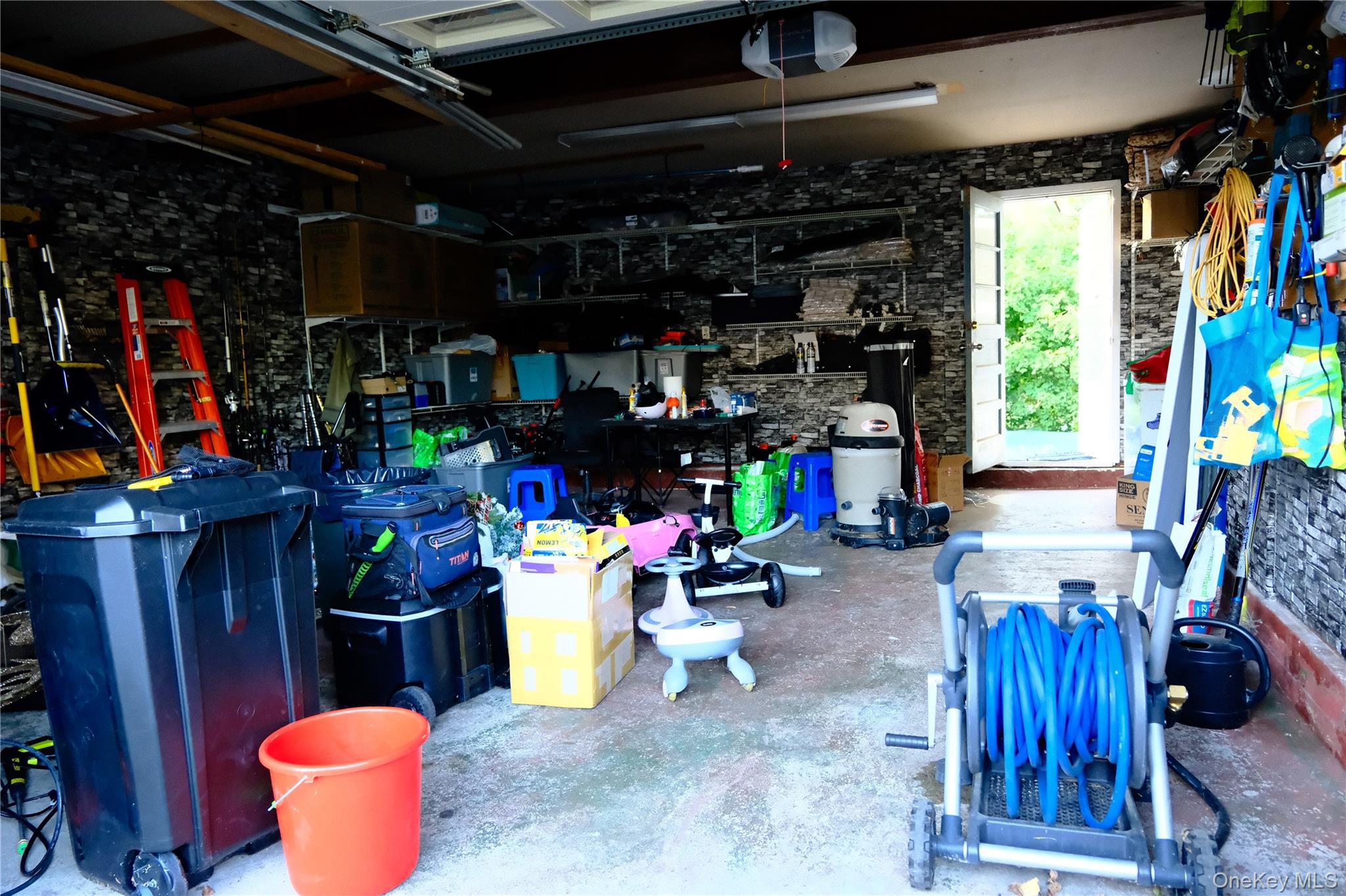 #6 photo, 23 Bowman Lane, מחוז סאפוק Kings Park , NY 11754