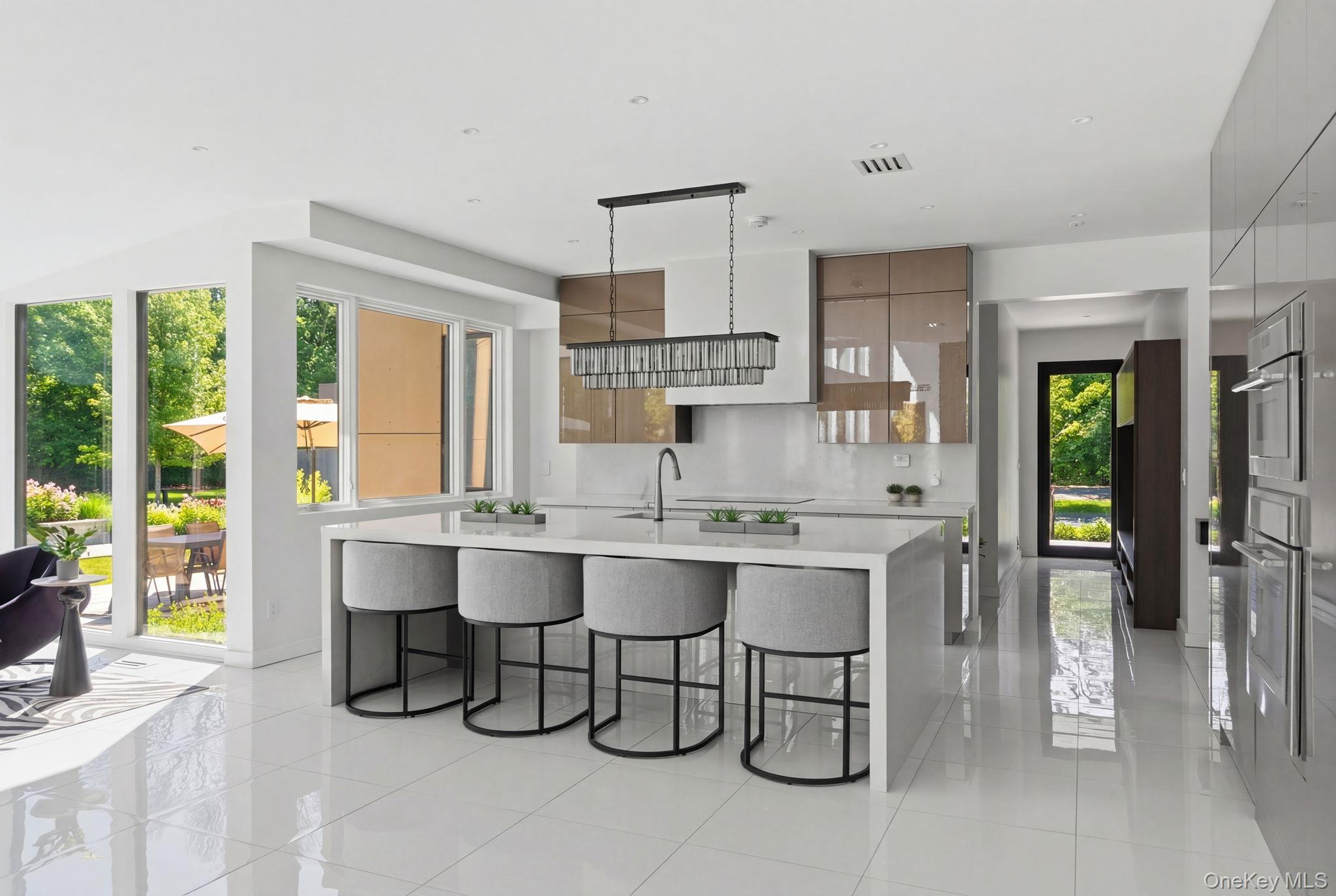 #12 photo, 31 Chestnut Hill Drive, 長島 Upper Brookville , NY 11771