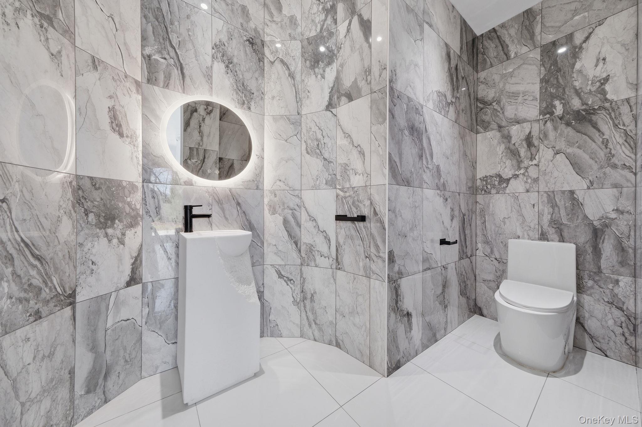 #9 photo, 31 Chestnut Hill Drive, 長島 Upper Brookville , NY 11771