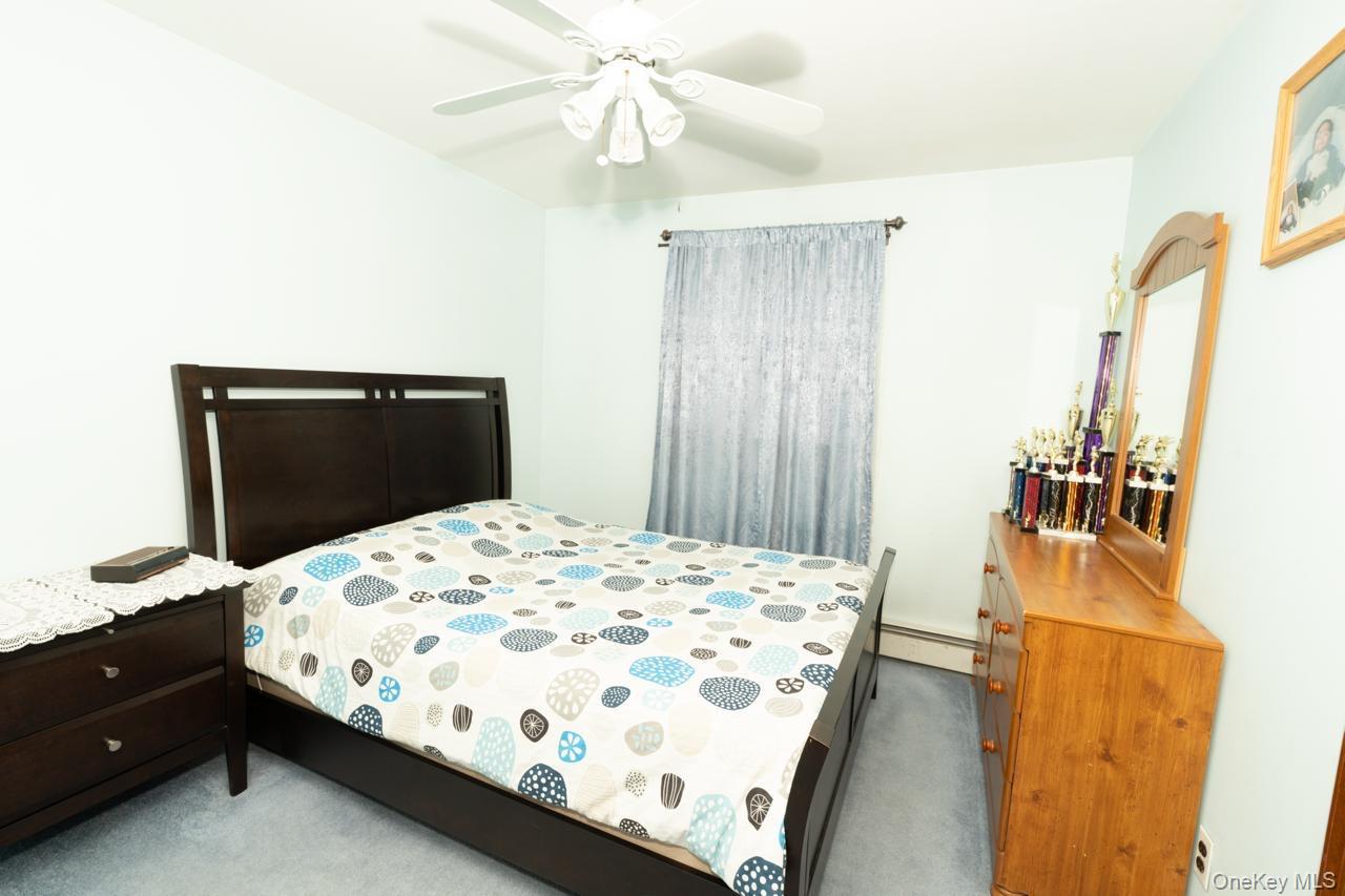 #20 photo, 305 S 10th Street, 長島 New Hyde Park , NY 11040