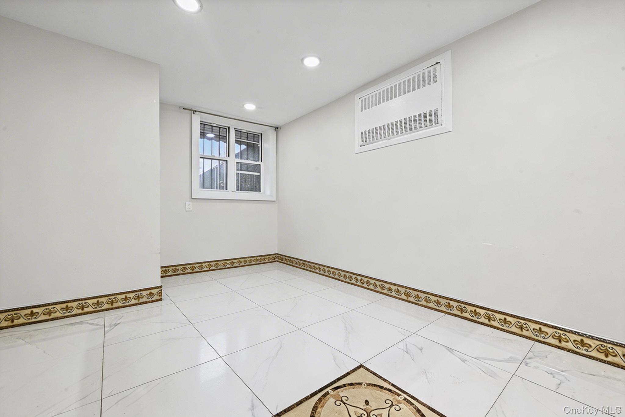 #14 photo, 155-17 65th Avenue, Flushing , NY 11367