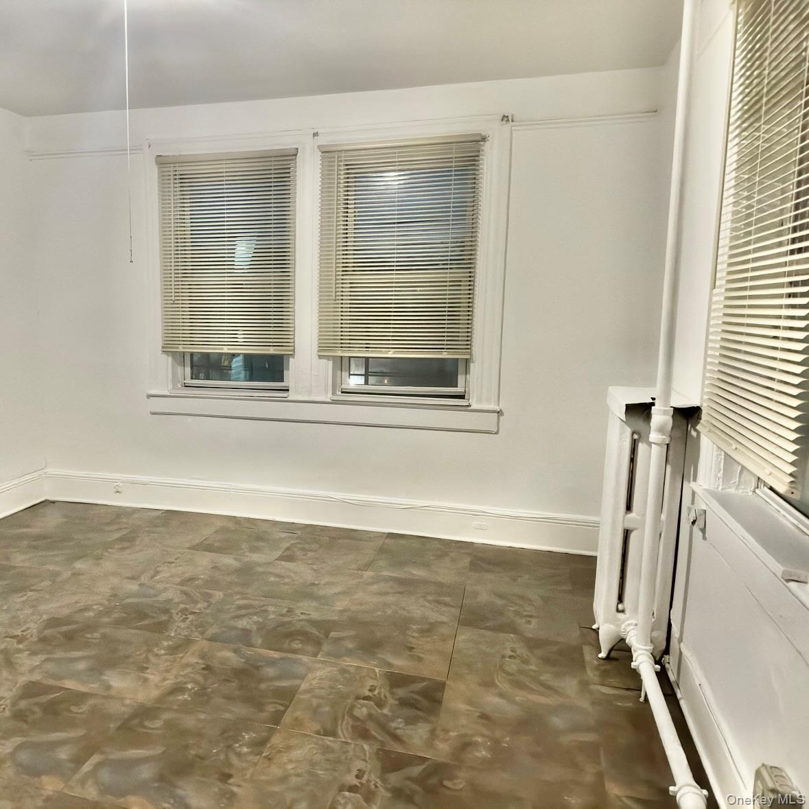 #2 photo, 248 Lawrence Avenue, 롱 아일랜드 Lawrence , NY 11559