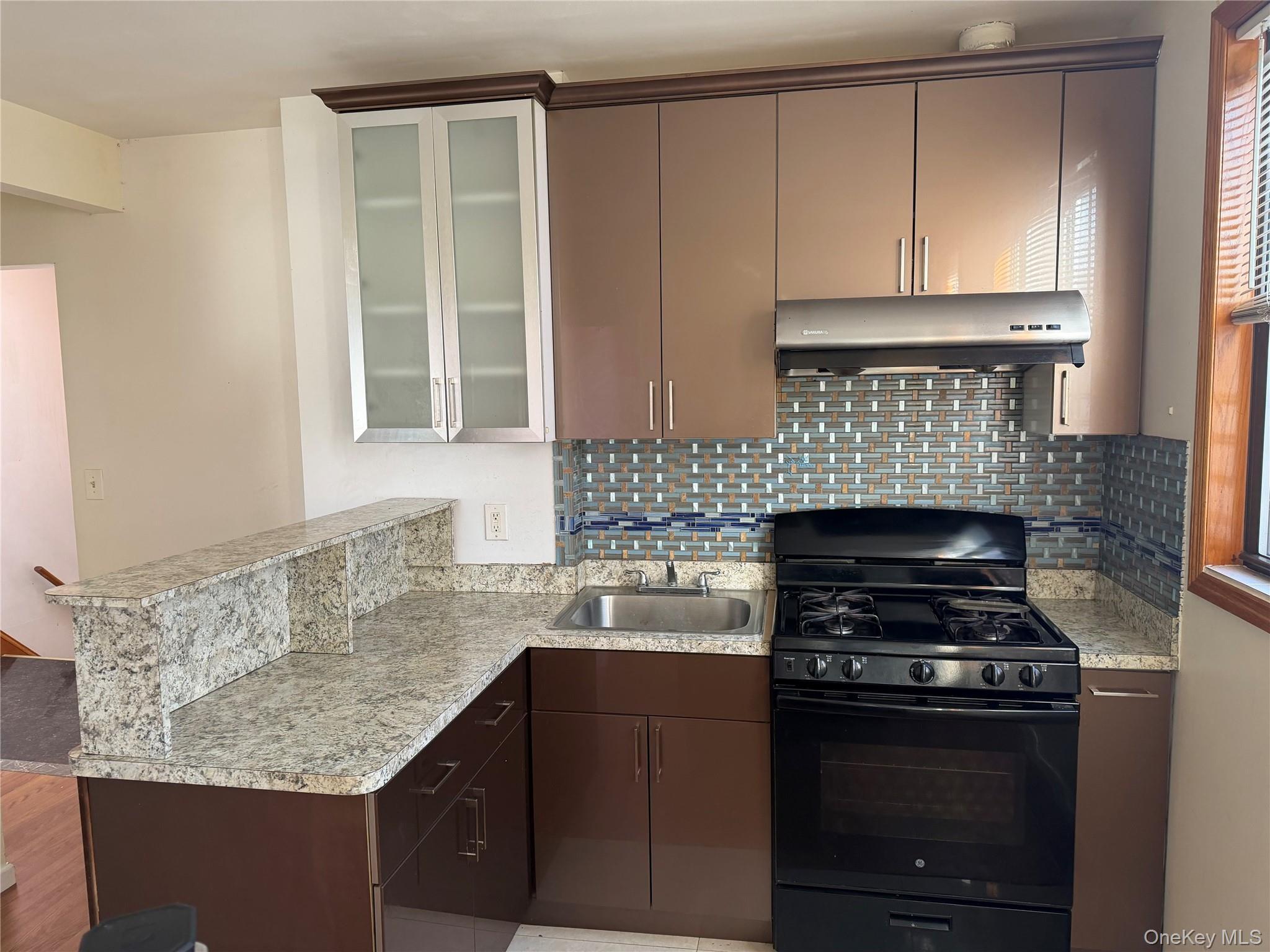 #5 photo, 49-04 69 Street, Woodside , NY 11377