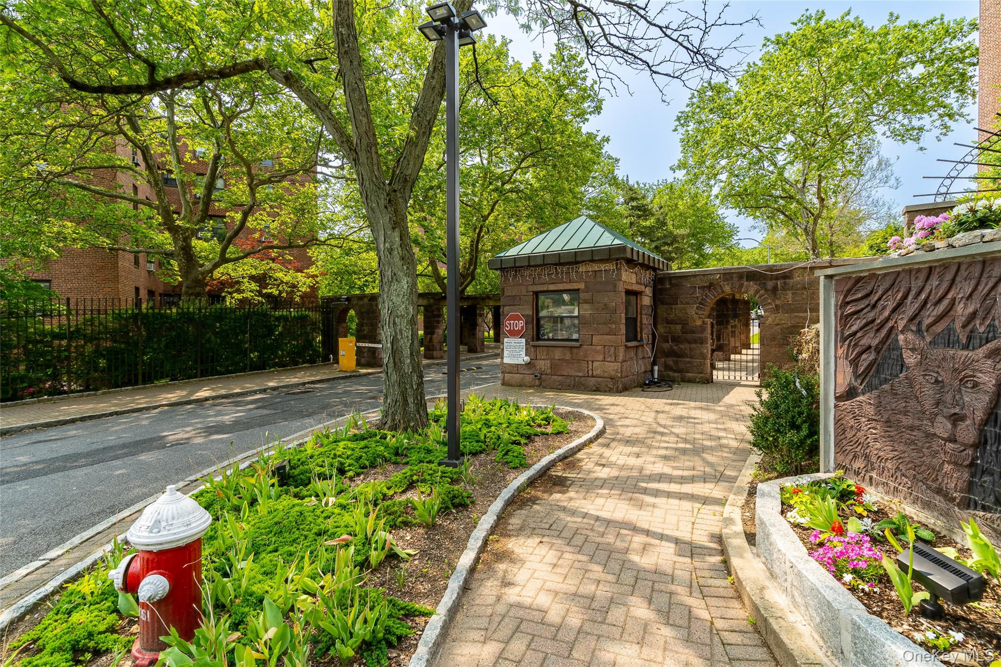 #2 photo, 98 Pearsall Drive, 紐約州 Mount Vernon , NY 10552