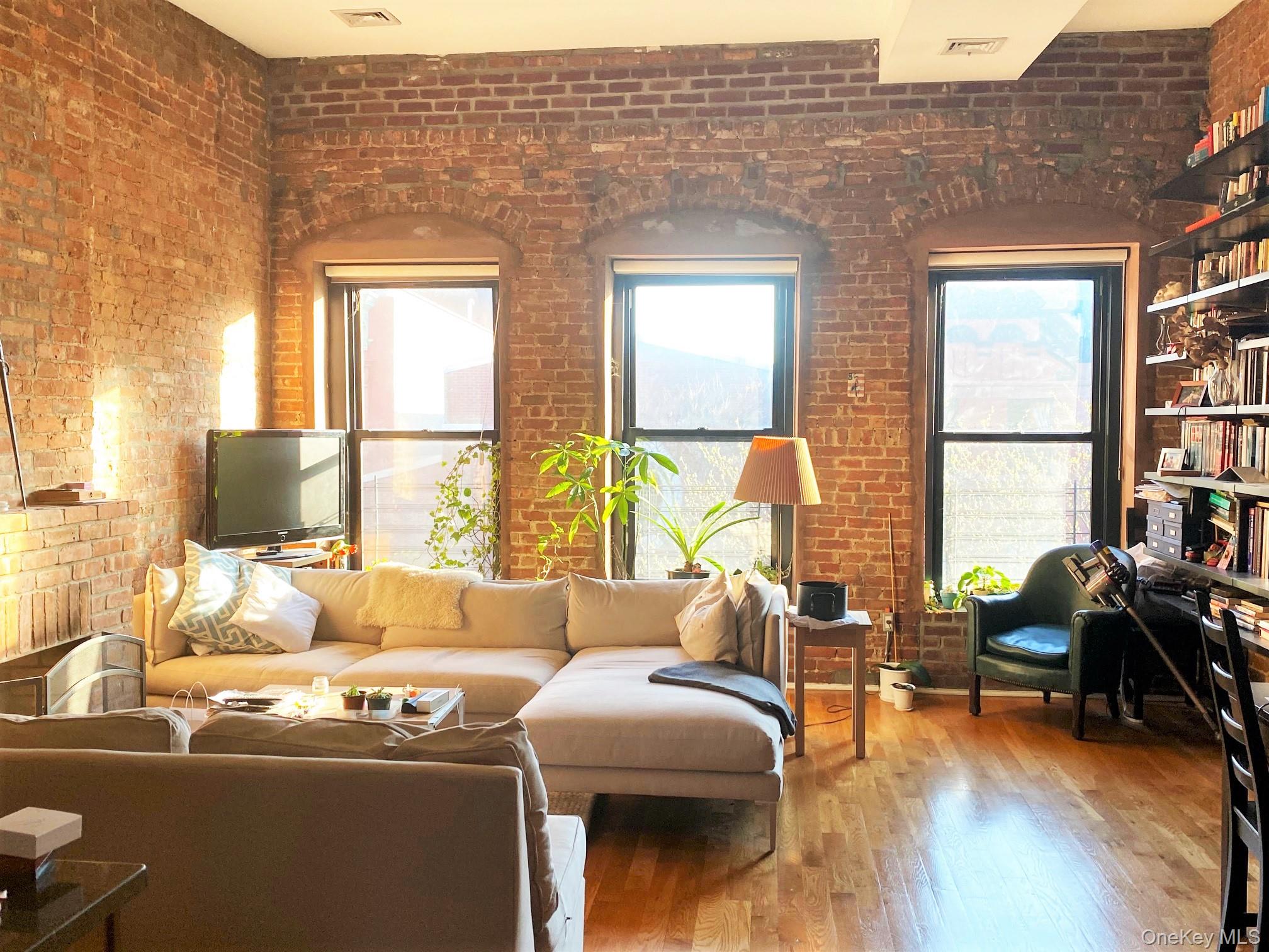 #13 photo, 246 W 132nd Street, מנהטן New York (Manhattan) , NY 10027