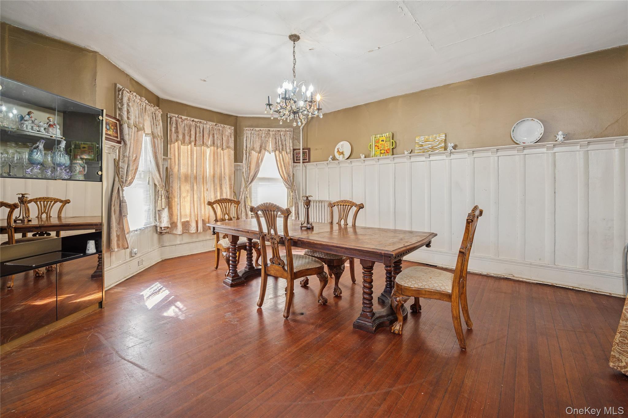 #11 photo, 7 The Court, New Rochelle , NY 10801