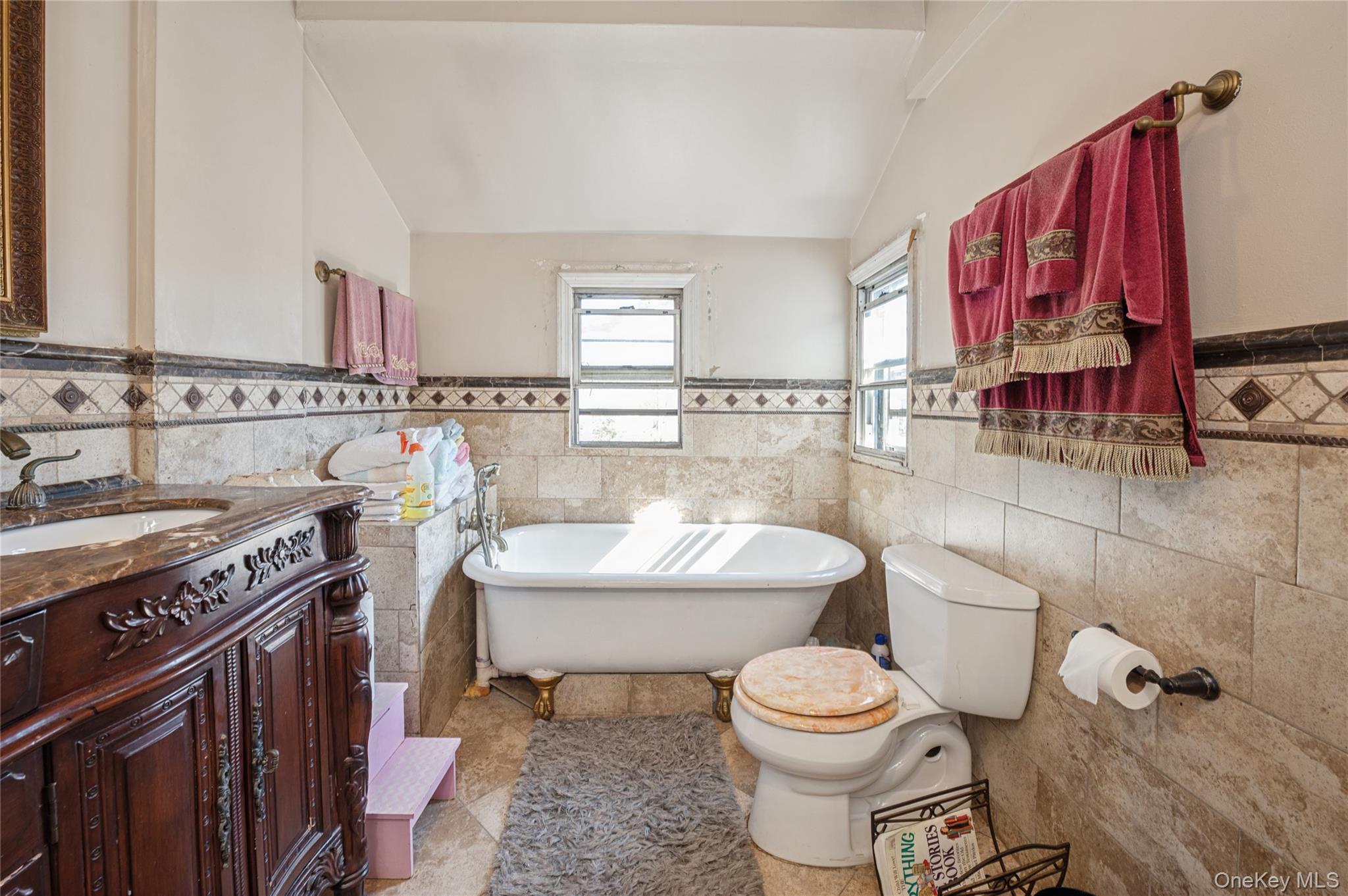 #17 photo, 7 The Court, New Rochelle , NY 10801