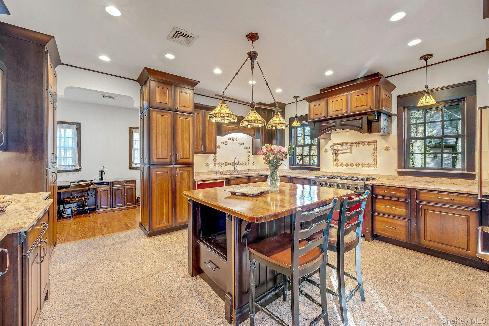 #12 photo, 45 Wilmot Road, 紐約州 New Rochelle , NY 10804