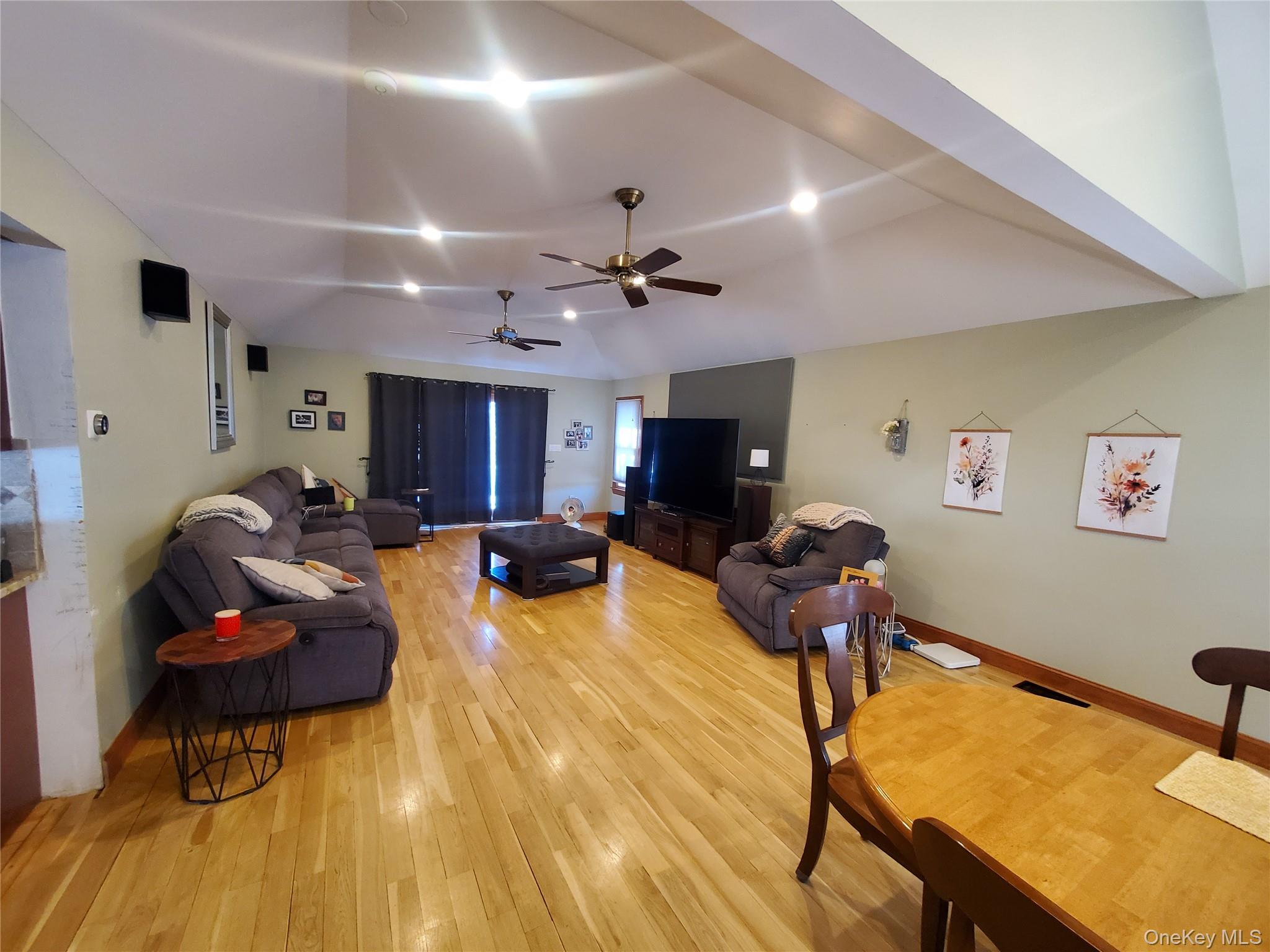 #9 photo, 98 Fawn Lane, South Setauket , NY 11720