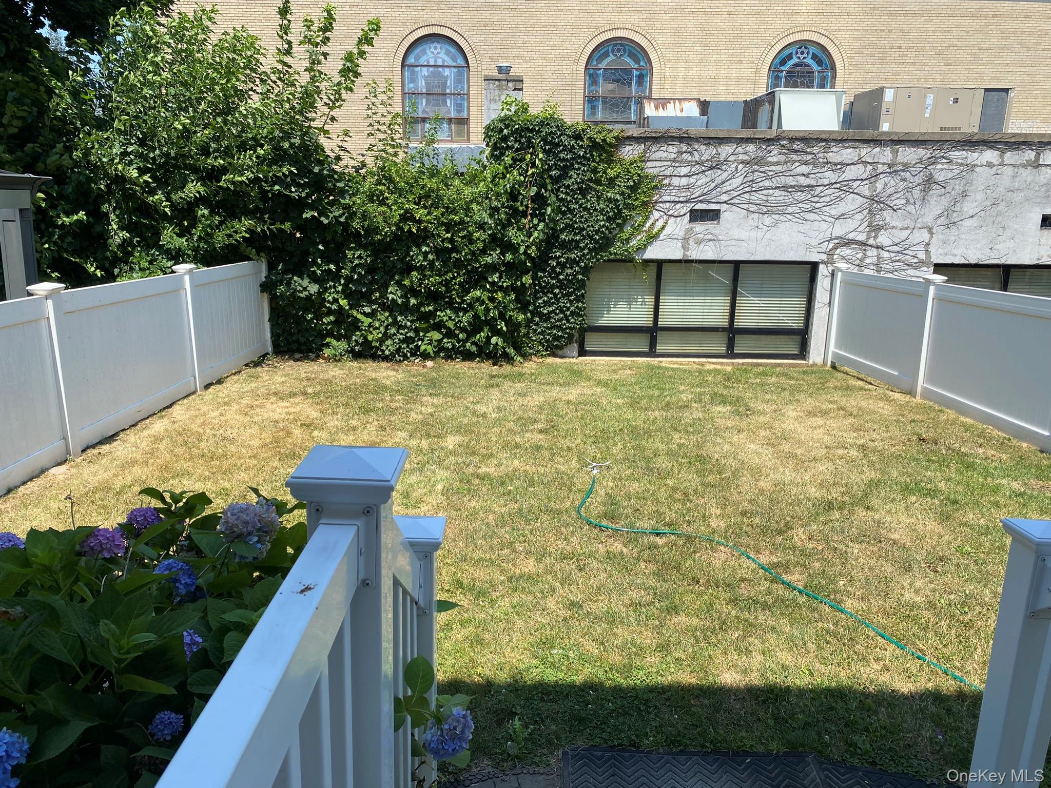 #14 photo, 148B Jefferson Avenue, 롱 아일랜드 Mineola , NY 11501