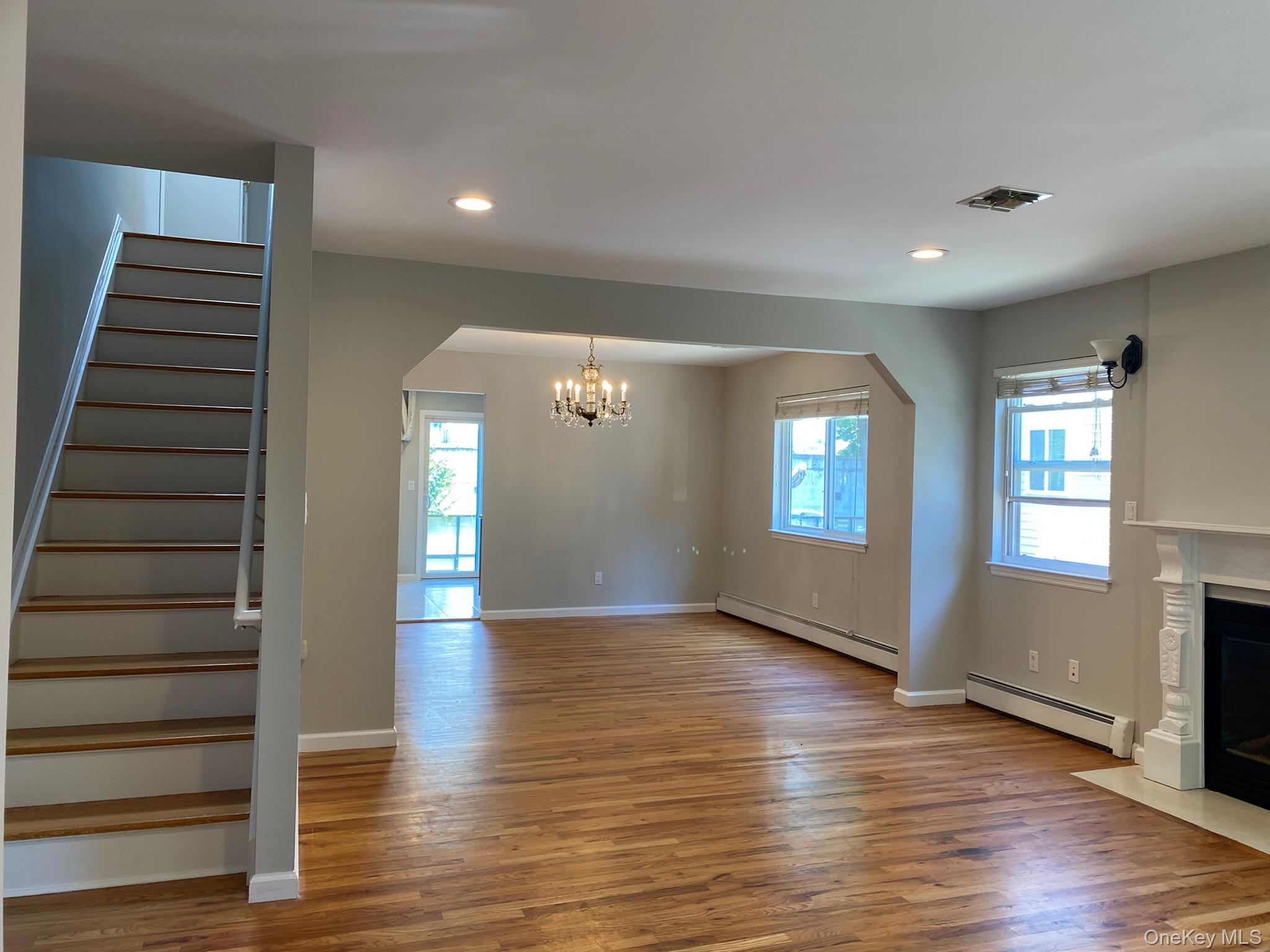 #3 photo, 148B Jefferson Avenue, 롱 아일랜드 Mineola , NY 11501