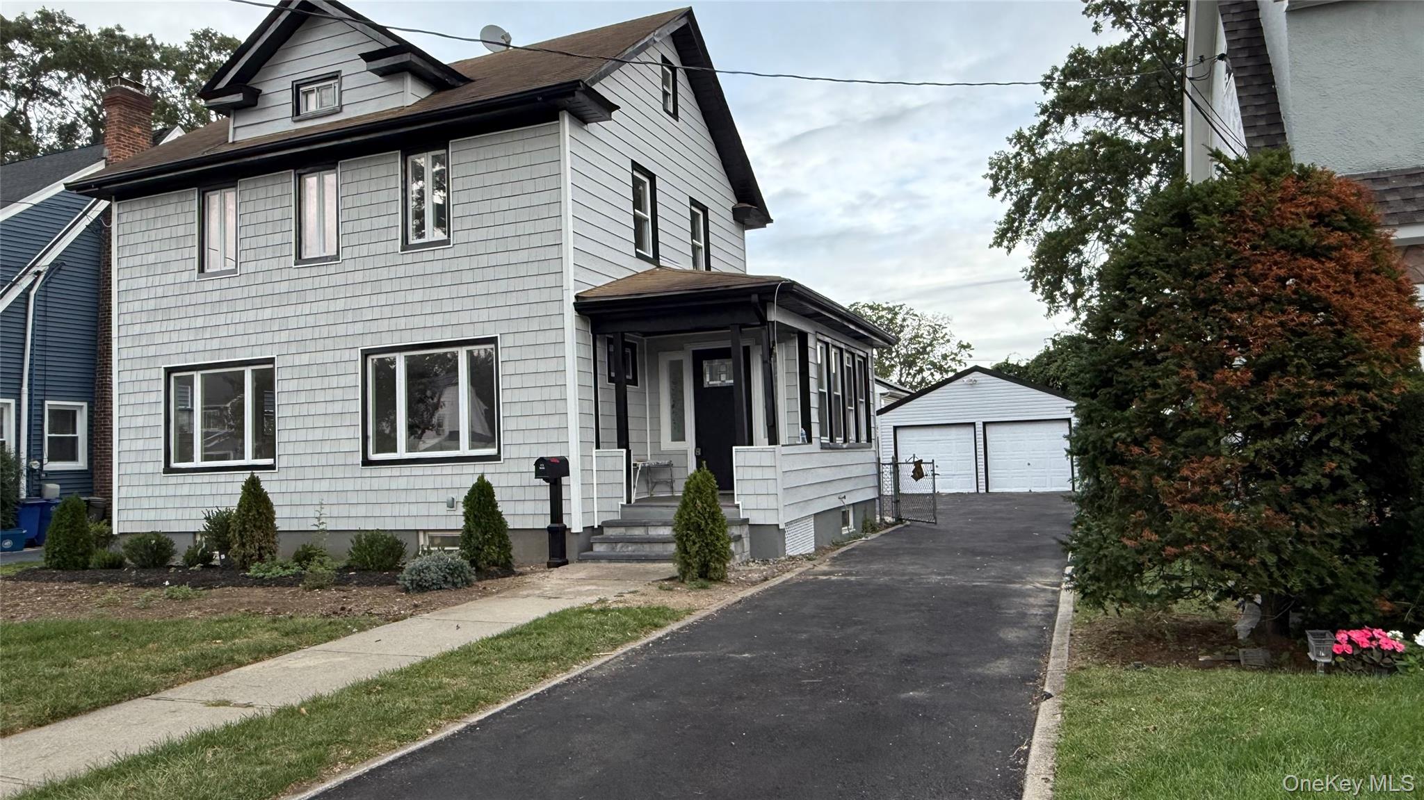 #1 photo, 87 Parsons Drive, 長島 Hempstead , NY 11550