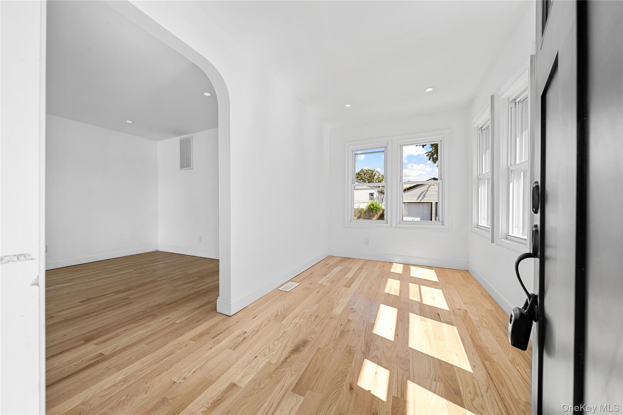 #6 photo, 87 Parsons Drive, 長島 Hempstead , NY 11550